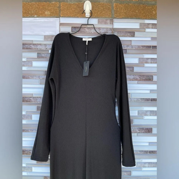 New rag & bone ribbed-knit V-neck dress medium - Picture 9 of 17